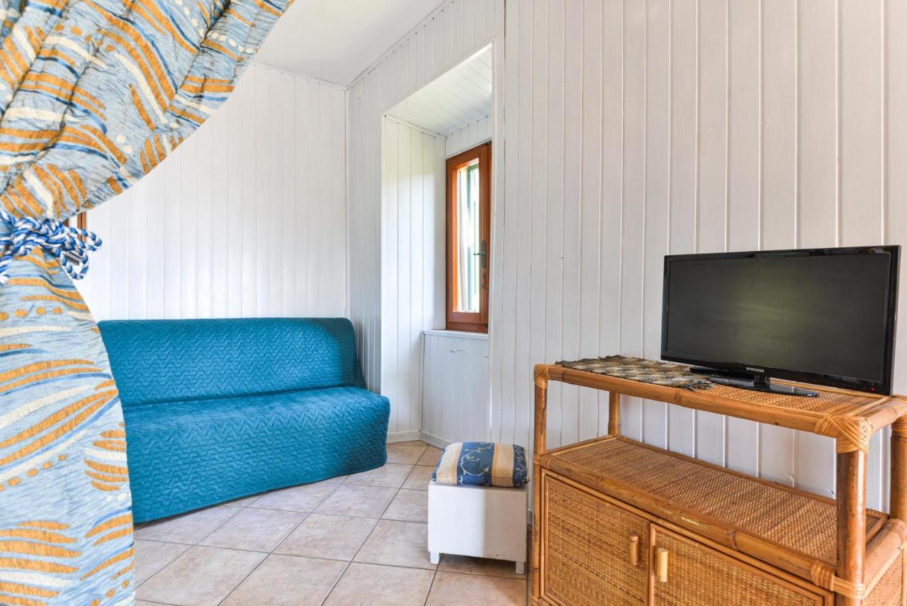 Casa Vacanze Iose ริโอมารินา ภายนอก รูปภาพ
